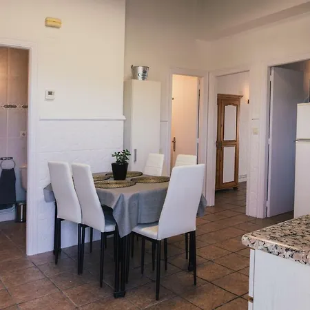 Villa Makala Apartamentuak *