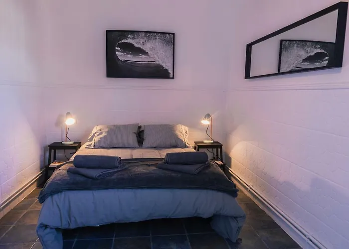 Makala Apartamentuak Villa *